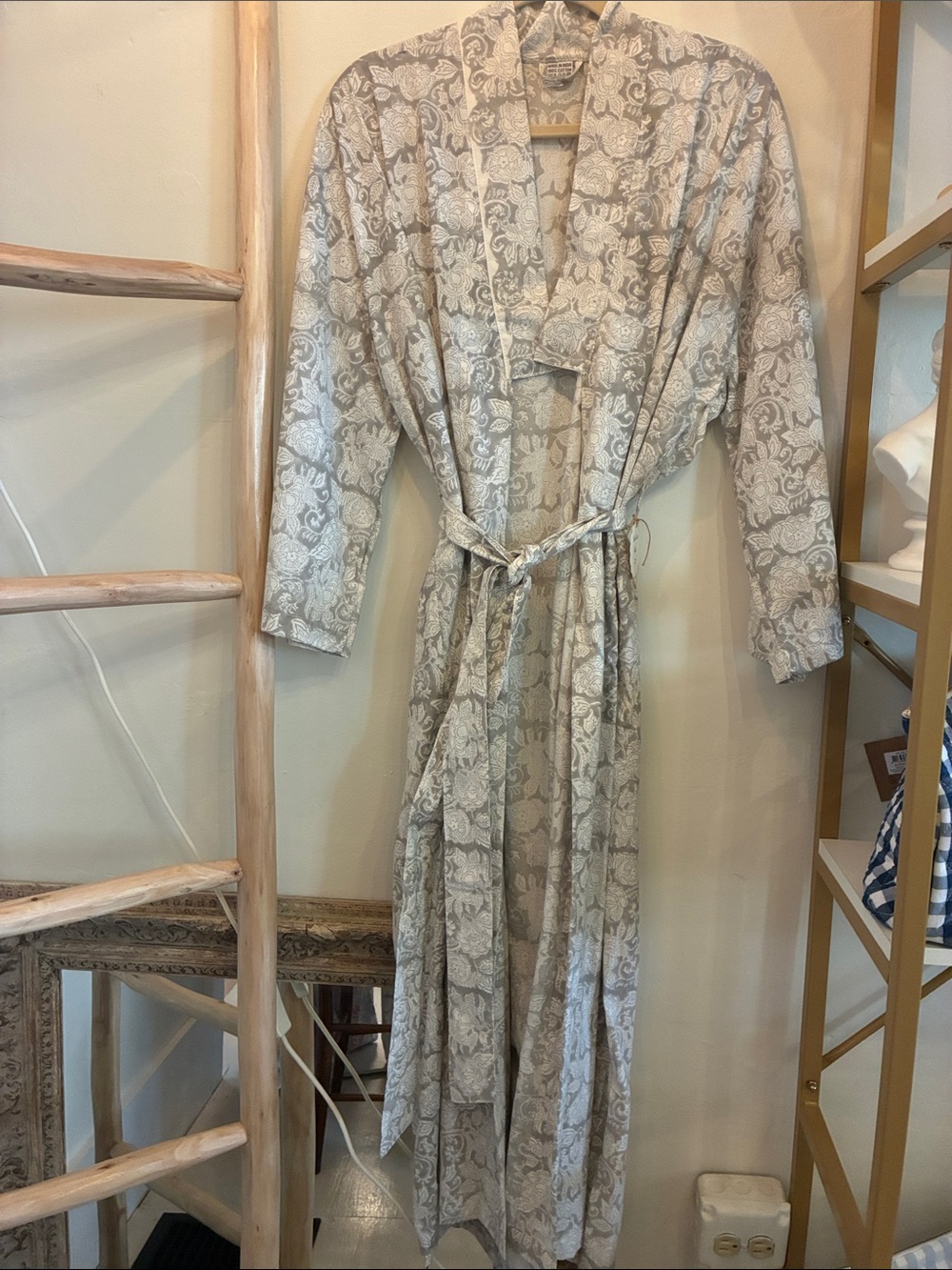 Light Cream & Gray Floral Jacquard Robe with Tie Belt